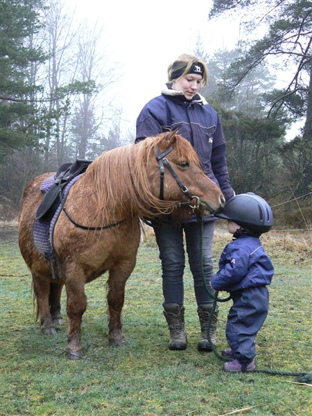 Ebba och Edina.JPG