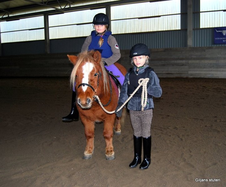 Elma på Zahir och Julia.jpg